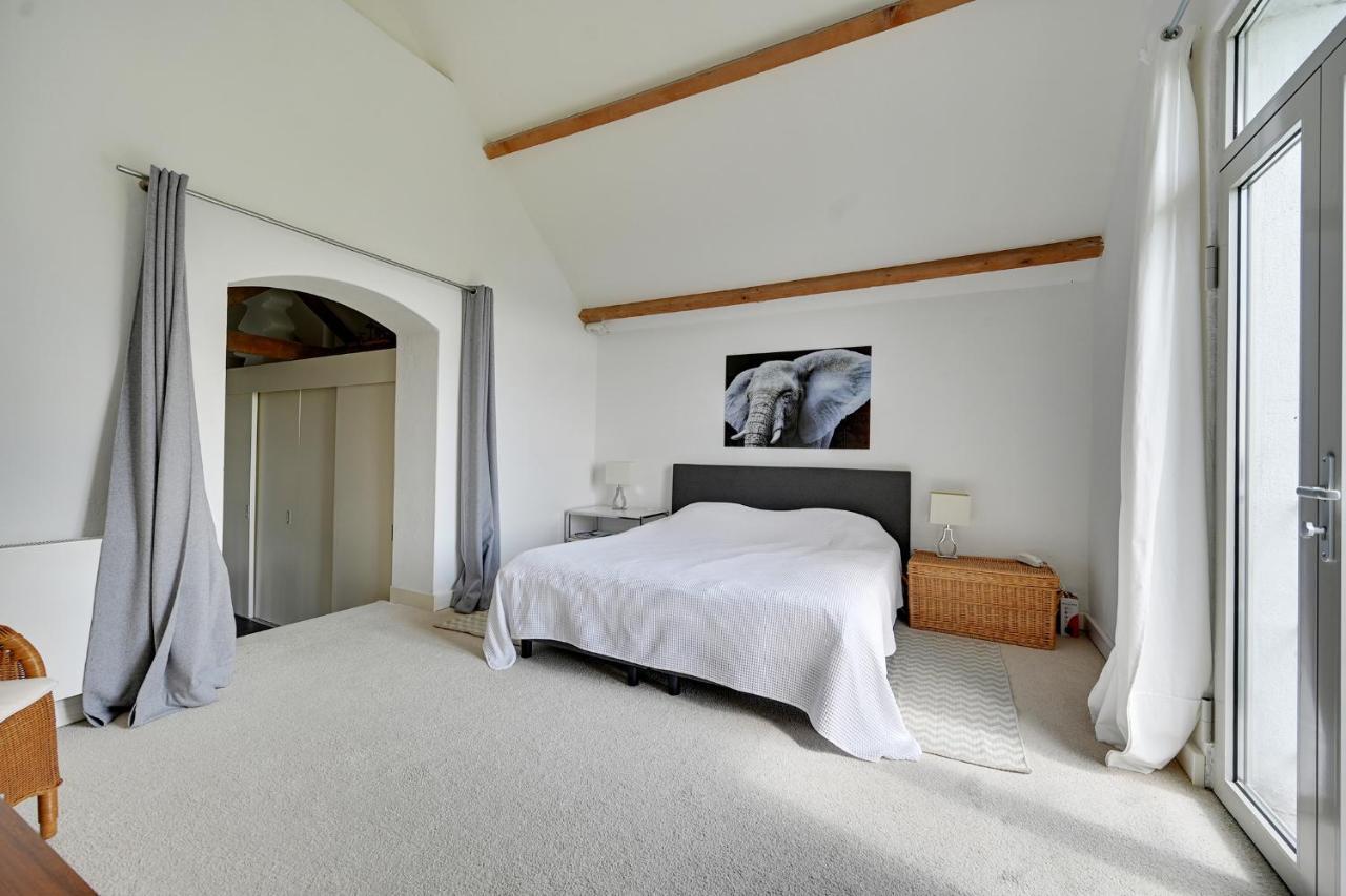 B&B Pompgebouw Aan De Rijn Tolkamer ภายนอก รูปภาพ